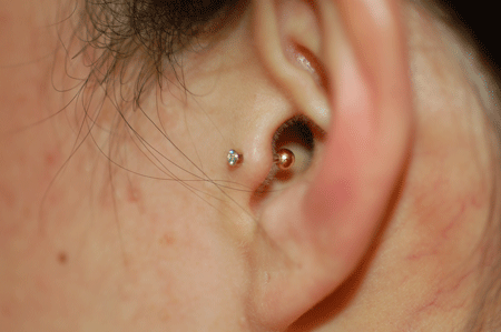 This is her original 18K Yellow Gold piece...nice!