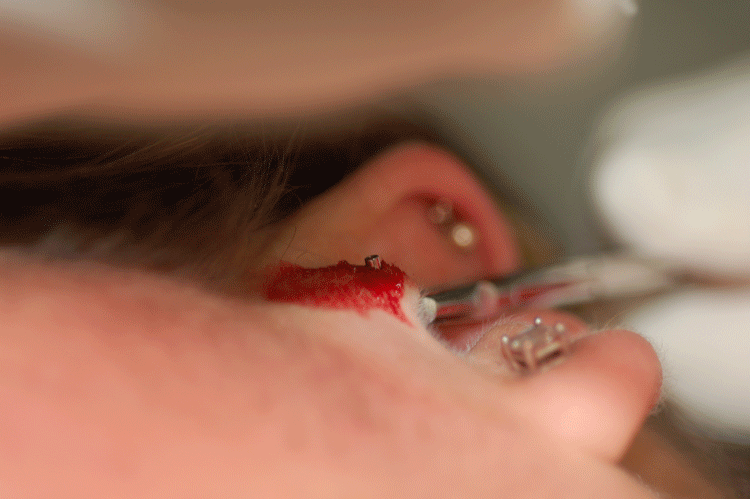 Nice internally threaded microbar...very nice!