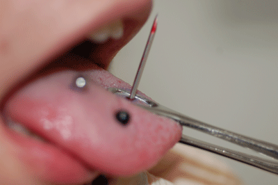 I like the blood on that needle..tasty shot